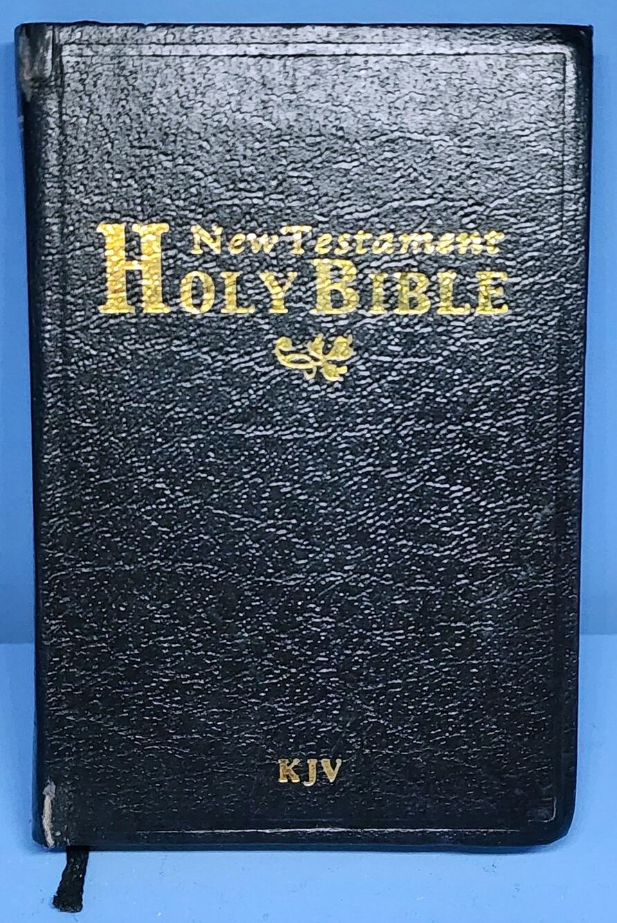 New Testament Holy Bible KJV King James Version Black Gold Gilded Edges Ribbon